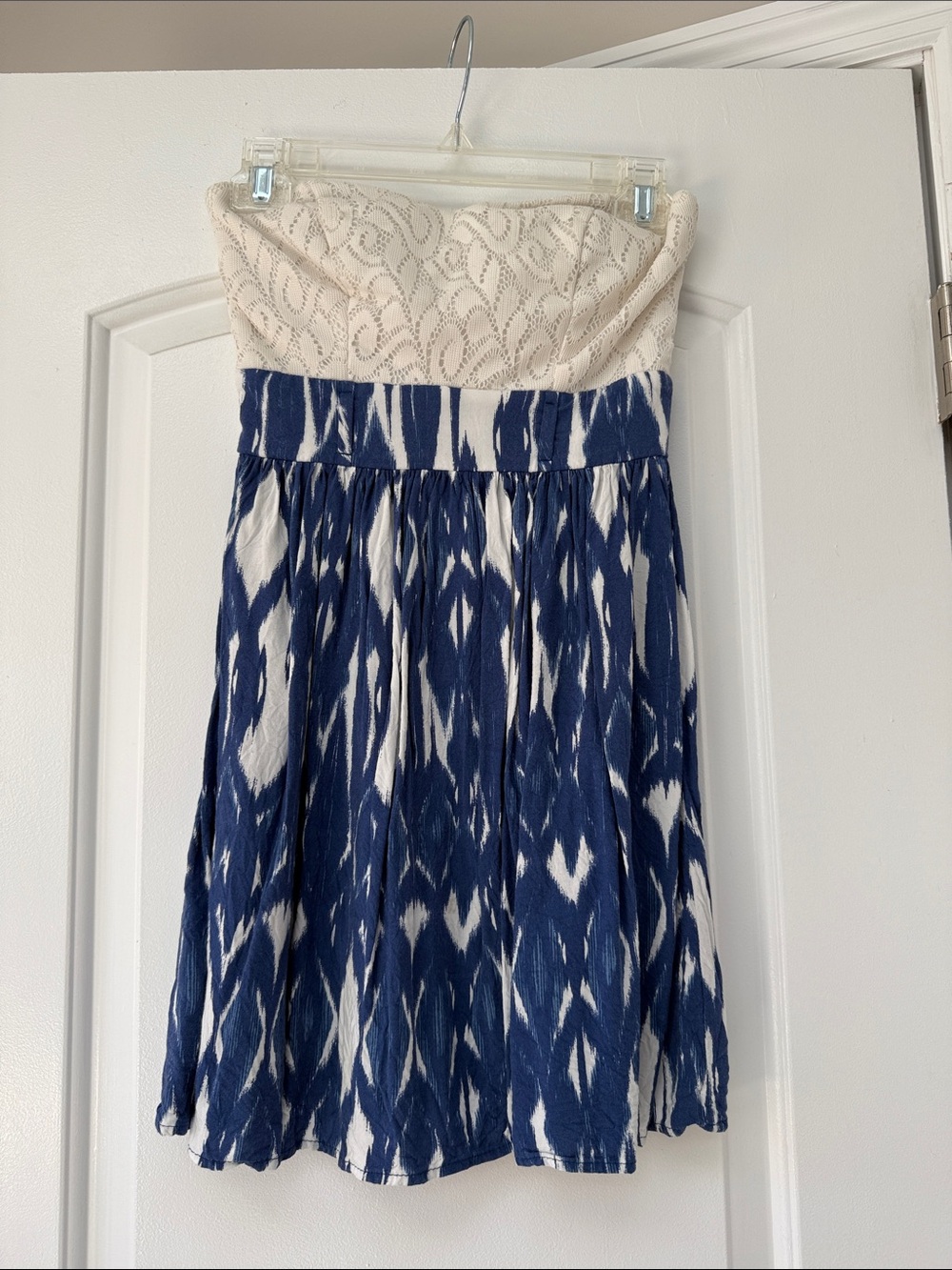 B. Smart Strapless Navy and Cream Printed Sundress